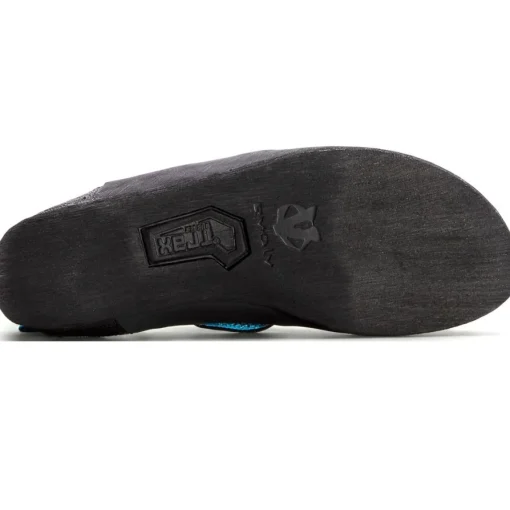 Evolv Venga Youth Climbing Shoes* Climbing
