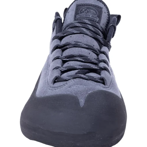 Evolv Yosemite Bum climbing shoes* Climbing