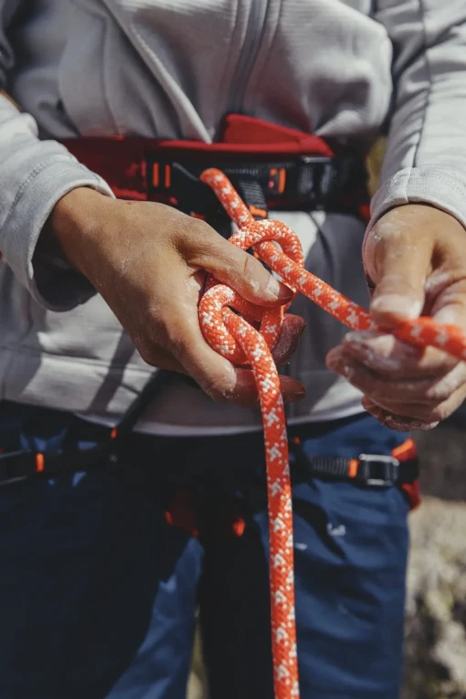 Mammut Togir 2.0 3 Slide Women's climbing and ice climbing harness* Harnesses|Adjustable Leg Loops