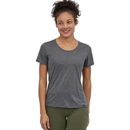 Patagonia W's Cap Cool Lightweight Shirt women's t-shirt*Women T-Shirts|Women