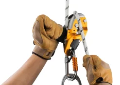 Petzl Axis 11 kernmantel rope for work at height* Ropes|Semi Static Ropes
